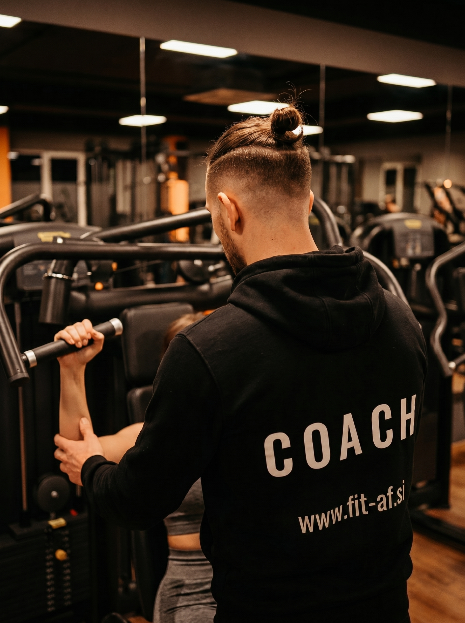 FIT AF osebni trener Ljubljana - individualno vodenje na napravi